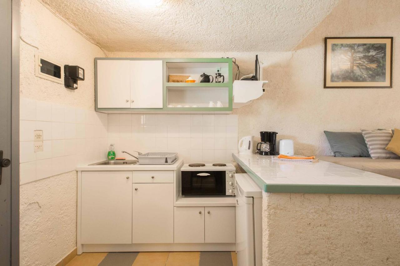 Lefkes Apartments อาคาราวี ภายนอก รูปภาพ