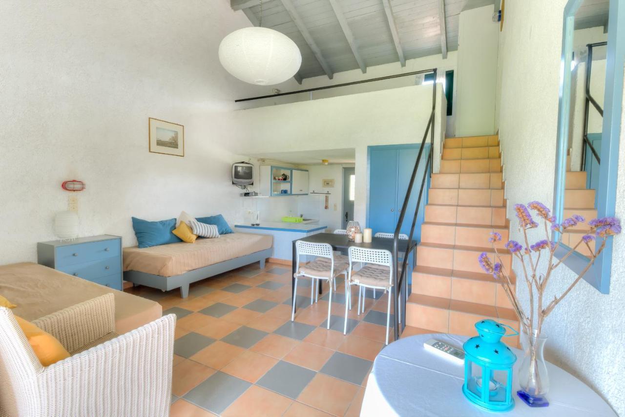 Lefkes Apartments อาคาราวี ภายนอก รูปภาพ